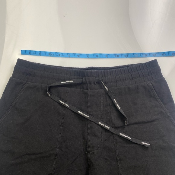 PAIR OF THIEVES solid black shorts p27-19 - Picture 6 of 7